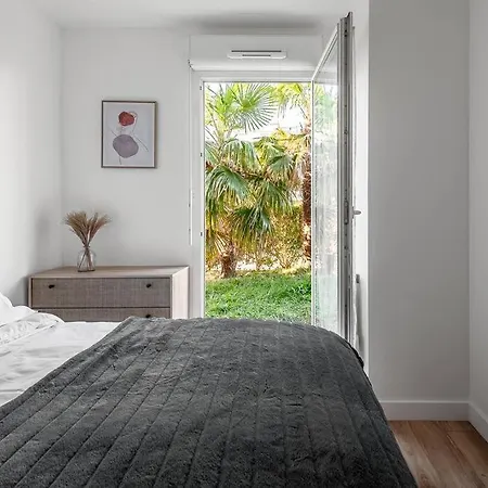 Hermitage Parc 1 Bedroomed Groundfloor With Garden Montevrain Exterior photo