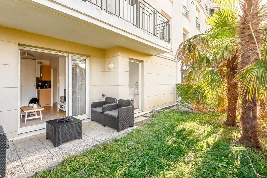 Apartment Hermitage Parc 1 Bedroomed Groundfloor With Garden *