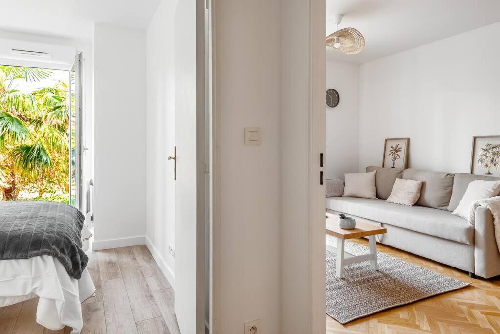 Hermitage Parc 1 Bedroomed Groundfloor With Garden *